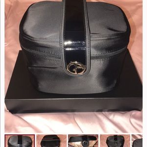 Designer traveling makeup bag